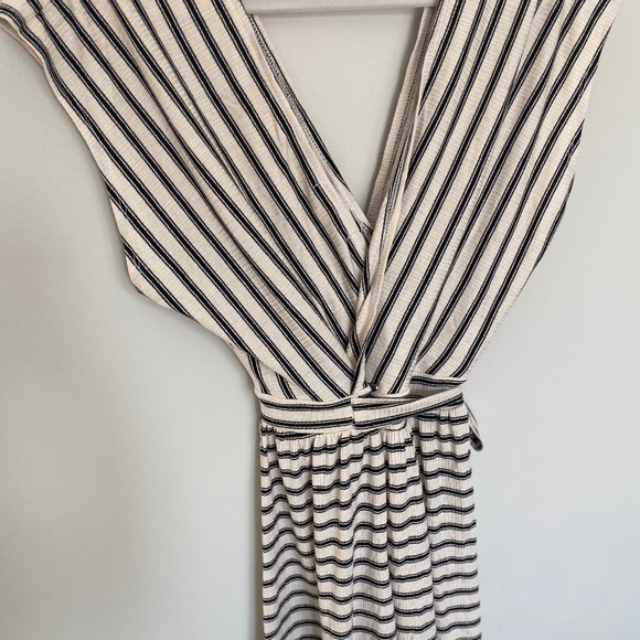 Billabong Easy Day Jumpsuit Romper - Small - Picture 5 of 6